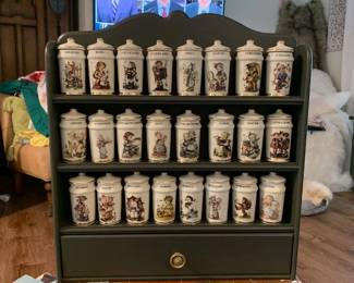 Hummel Spice Rack