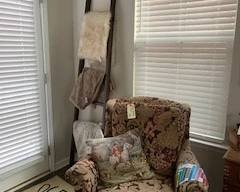 Blanket Ladder, Assorted throw blankets