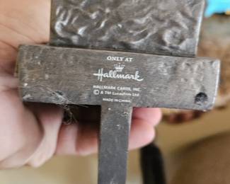 Underneath of Han Solo