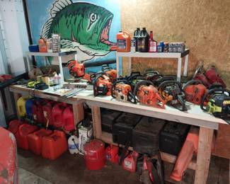 Echo leaf blower, chainsaws: Tecumseh Power Pro, (Husqvarna 465, 435, 240) Stihl 170, Poulan, Ryobi, Echo 4910, gas cans