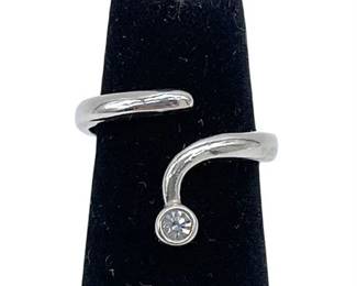 925 Sterling Silver Cubic Zirconia Avon Bypass Ring