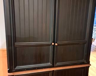 BEAUTIFUL LARGE ARMOIRE USED TO STORE QUILTS 