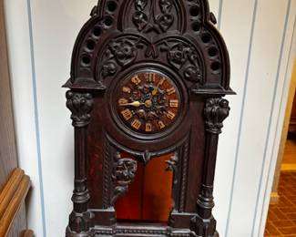 Unknown maker, chimes and running