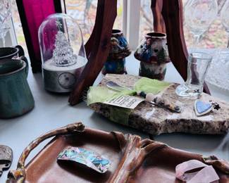 Ceramic pottery, marble cheese block