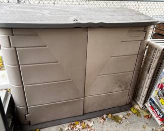 Large Rubbermaid outside storage