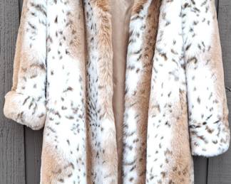 FAUX FUR COAT