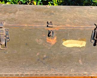 ARMY TRUNK FOOT LOCKER