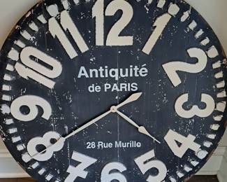 LARGE CLOCK