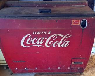 ANTIQUE COCA COLA COOLER AS IS UNTESTED 