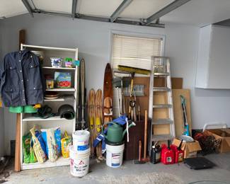 Gardening tools & supplies