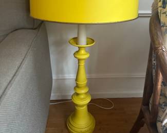 Table lamp