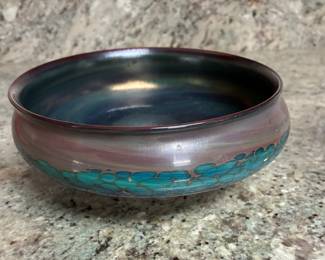 Donald Carlson iridescent art glass bowl