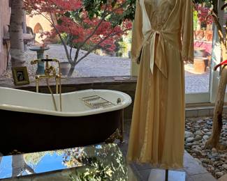 Movie star inspired peignoir set