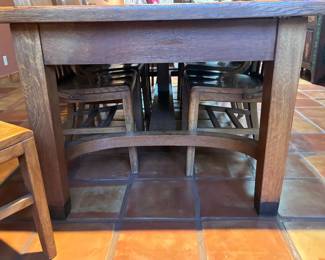 Quarter-sawn oak library table 3 drawers - detail