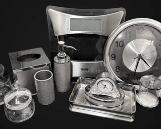 SilverToned Bathroom Accessories