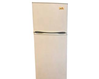 Magic Chef Refrigerator MCBR1010W