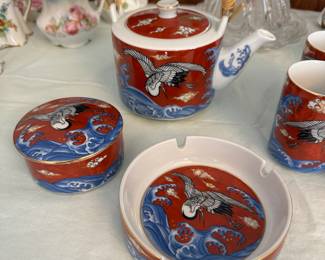 Takahashi tea set and ashtray 