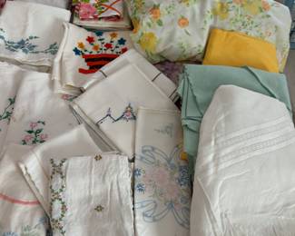 vintage linens 