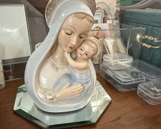 Shafford Virgin Mary planter 