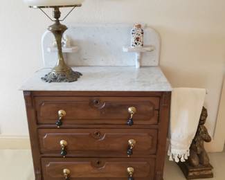 3 drawer chest