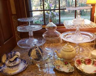  pedestal cake plates