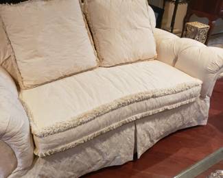 Love this matching pair of love seats