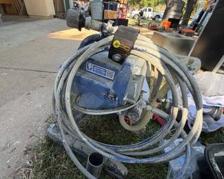 Professional paint sprayer