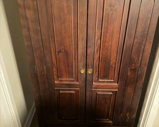Beautiful armoire in great shape