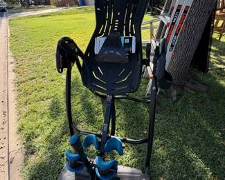 Top of the line inversion table