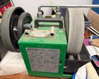Tormek Supergring 2000 sharpening system with sharpening jigs