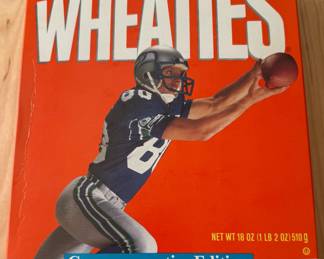 Seahawks legend Steve Largent was, during his playing time, the most productive receiver in the history of the NFL. The first player to catch 100 touchdown passes, Largent also had a consecutive games receiving streak of 177 games. NFL Man of the Year, US Representative from the State of Oklahoma, and Hall of Famer. This is an 18 oz.box, sealed, with the original product still inside.