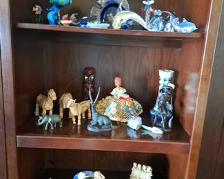 BLOWN GLASS, ANIMALS, ROYAL DOULTON MUG. LENOX SWANS