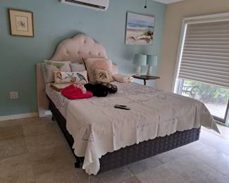 BED HEADBOARD, FRAME, BEDDING, PILLOWS, LAMPS, FRAMED ART