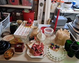 MISC BOXES, VINTAGE GLASS