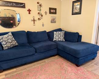 Sectional sofa 