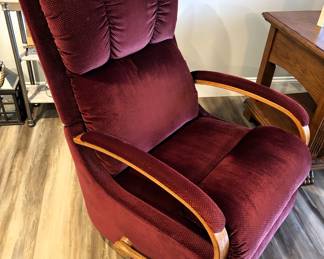 BUY IT NOW! $150.00. La-Z-Boy Maroon Polyester Fiber Recliner. 27" W x 28" D x 40" H.