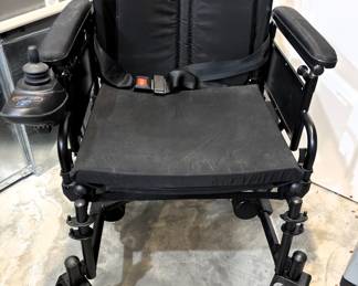 BUY IT NOW!  $400.00. Drive Cirrus Plus EC Power wheelchair.