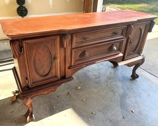 Great legs and claw footed sideboard/buffet.  BUY IT NOW! 195.00