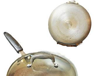 Kitchen Essentials Calphalon Pans 