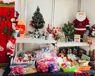 Holiday Decor Overview