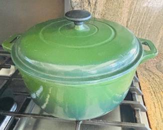 Cast Iron Dutch Oven