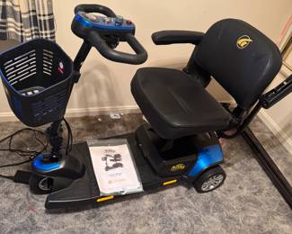 Motorized wheelchair 