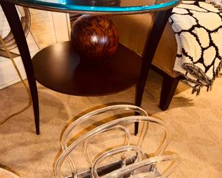 cool plexiglass magazine rack