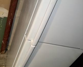 GE Refrigerator mdl GTS16DTHMRWW