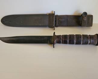 2-US WW2 Fighting Knives: USN Mark 2 + Camillus NY