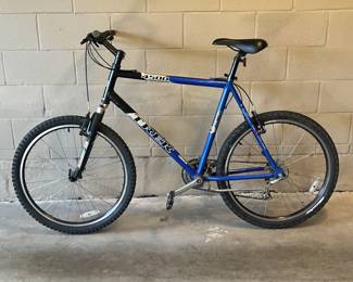 Trek 4500 Men's Blue Mountain Bike