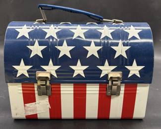 Vtg. 1970 American Flag Dome Top Lunch Pail