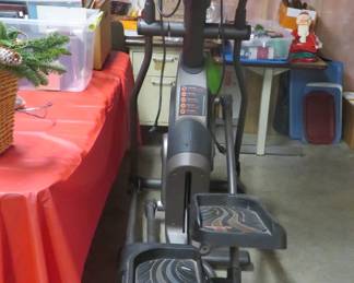 AFG elliptical Trainer. 