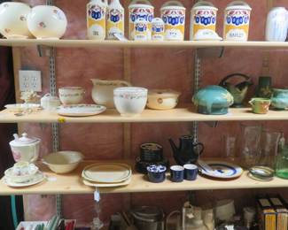 More pottery and a nice group of Roseville.