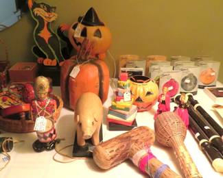 More from table with Steiff animals.